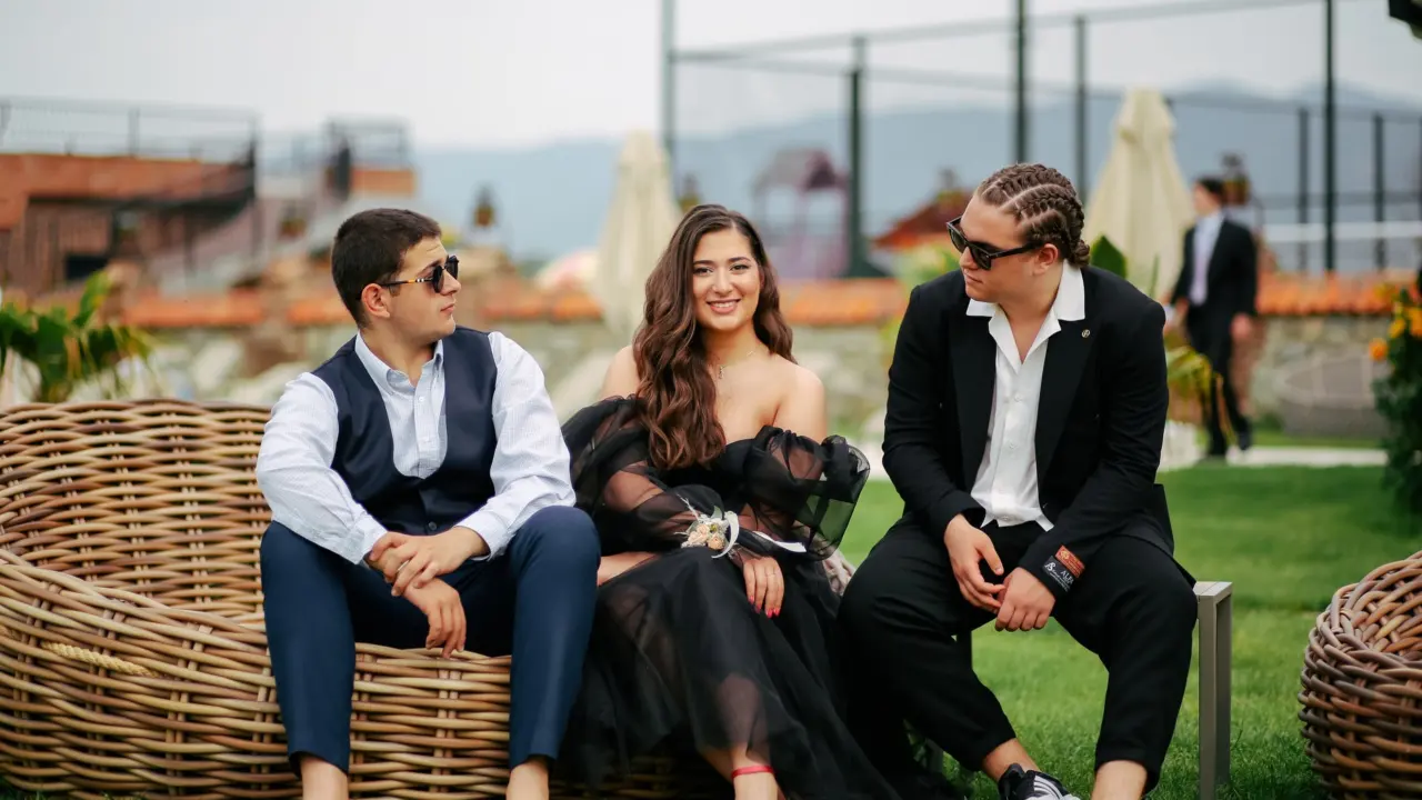 What To Wear To A Semi-Formal Event: Stylish, Appropriate Outfits For 2026