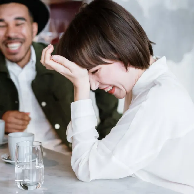 First Date Questions That Spark Real Connection: 25 Easy Conversation Starters For 2026